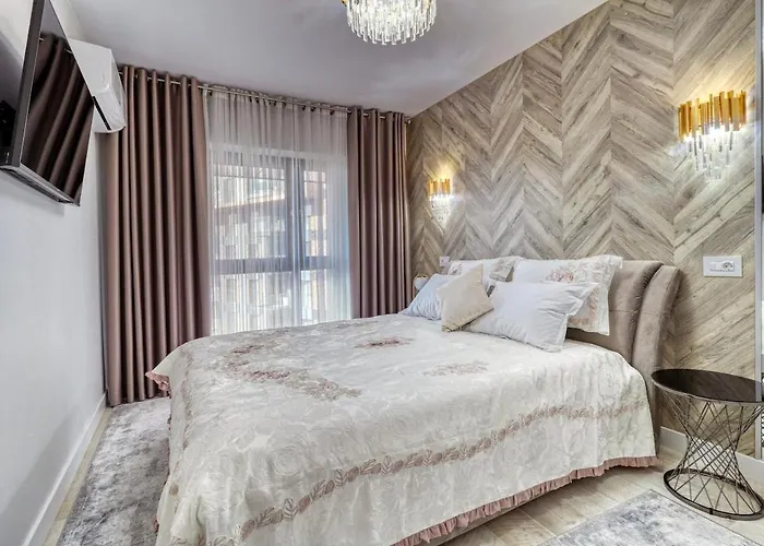 Urban Elegance - 2bd Modern Flat