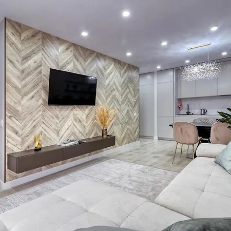 Urban Elegance - 2bd Modern Flat