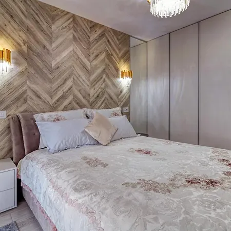 דירה Urban Elegance - 2bd Modern Flat